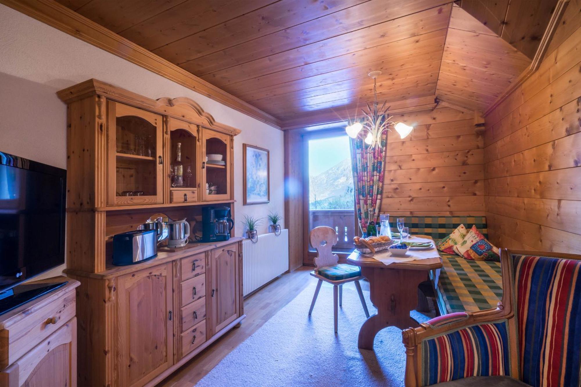 Aparthotel Gallahaus Zell am Ziller Room photo